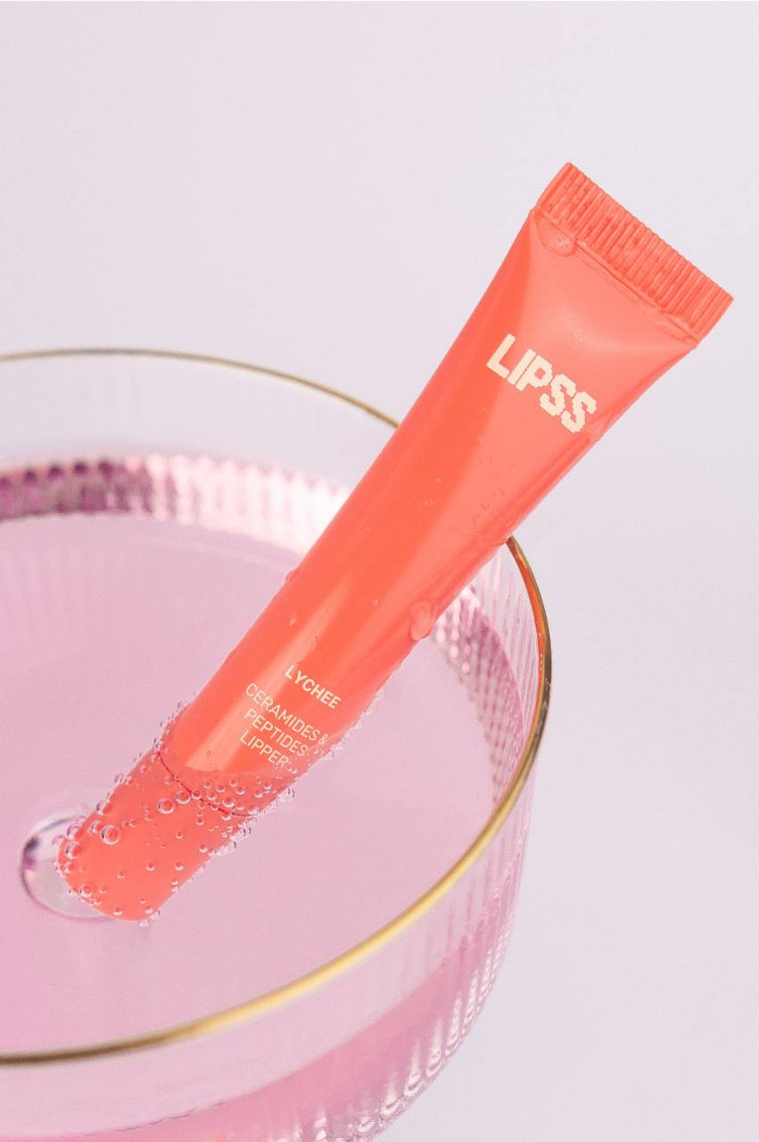 Lesk na rty "Lipss Lychee Spritz"